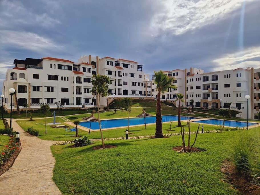 Superbe Appartement Neuf En Residence Avec Piscine Кабо-Негро Экстерьер фото